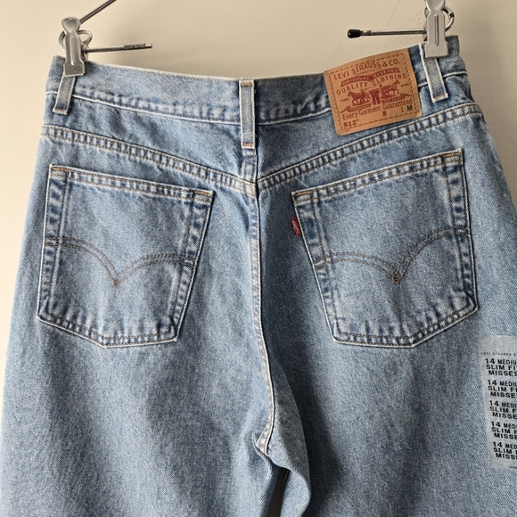 Levi's Women's High Rise Jeans - Light Blue - Picture 3 of 12